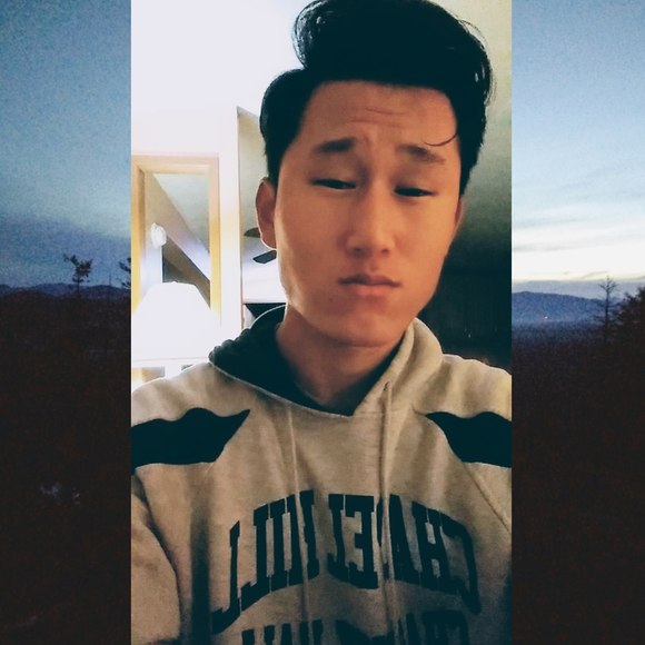 Meet your Posher, Cobi - Picture 1 of 1